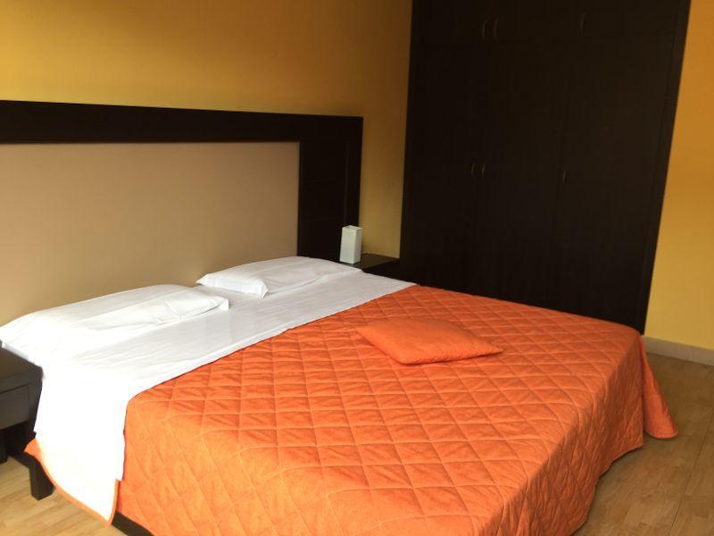 64Rooms Enna Exterior photo