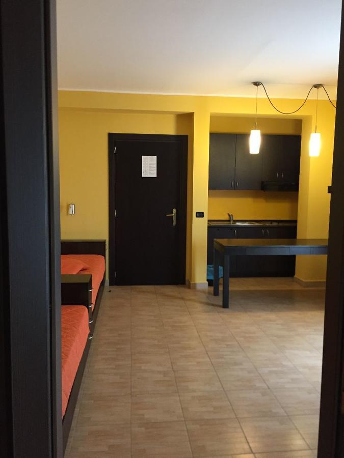 64Rooms Enna Exterior photo